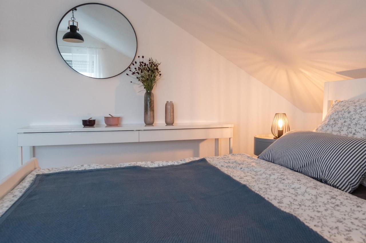 Fuldaliebe - Stadtnahe Moderne Ferienwohnung In Fulda Ngoại thất bức ảnh
