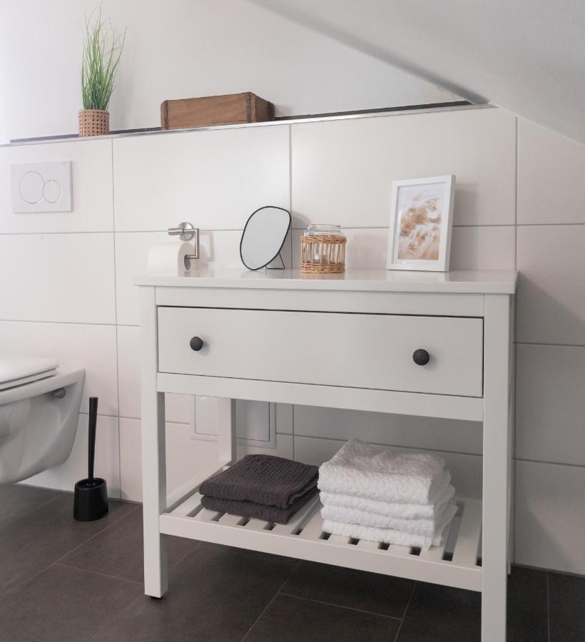 Fuldaliebe - Stadtnahe Moderne Ferienwohnung In Fulda Ngoại thất bức ảnh